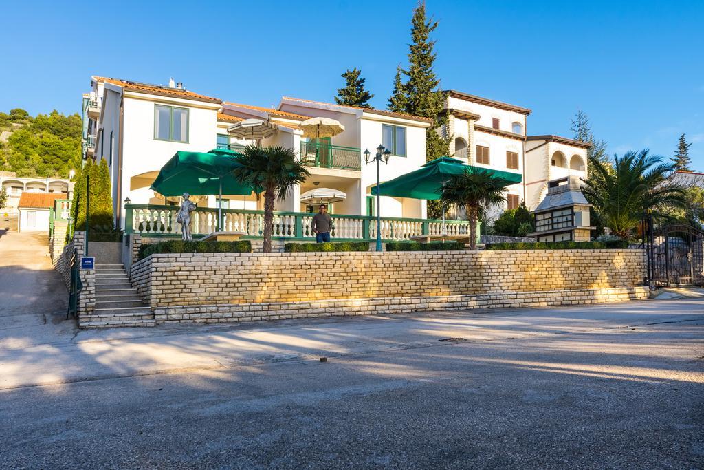 Guest House Golden Shell 1 Murter Extérieur photo